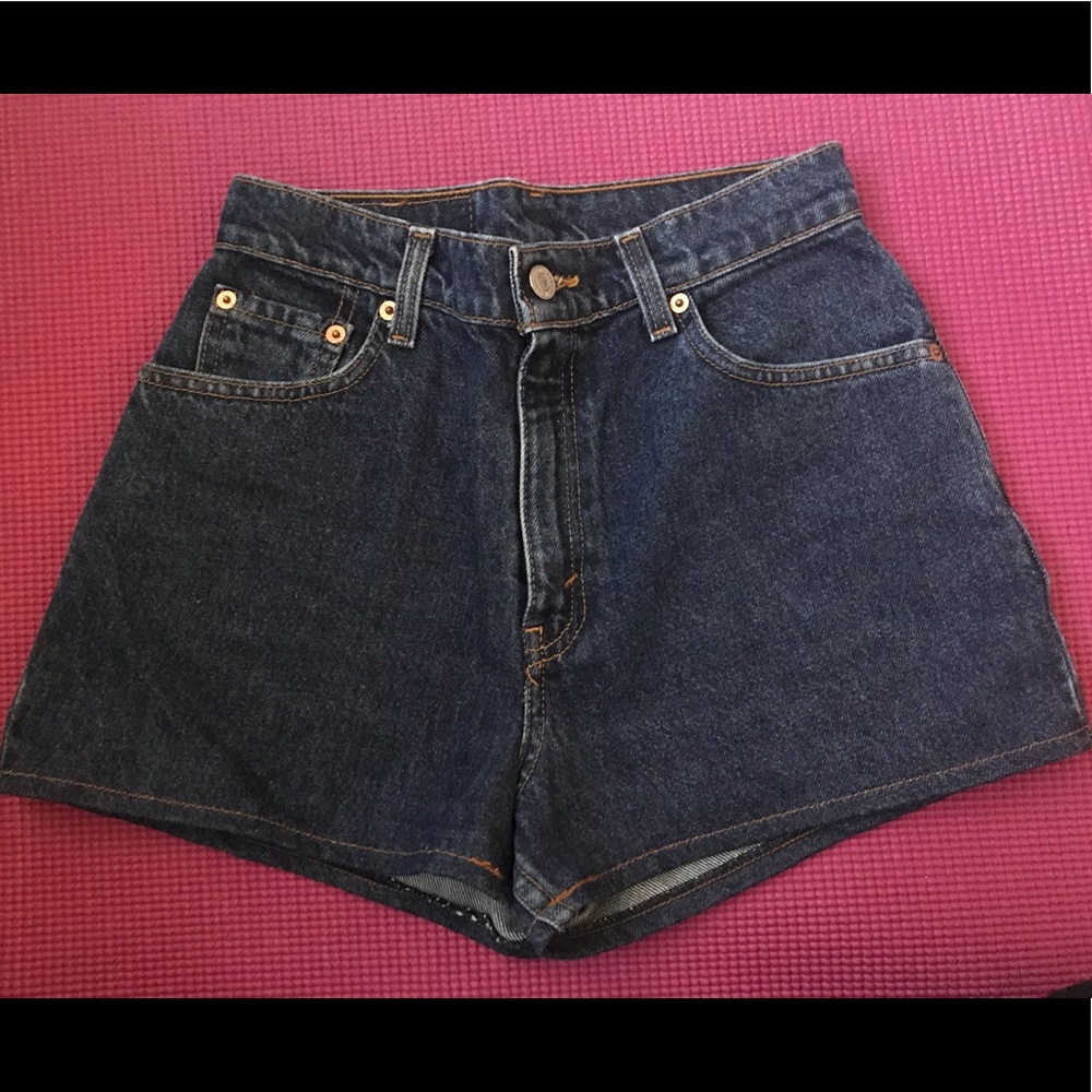 Levi’s Vintage 550 High-waisted Denim
